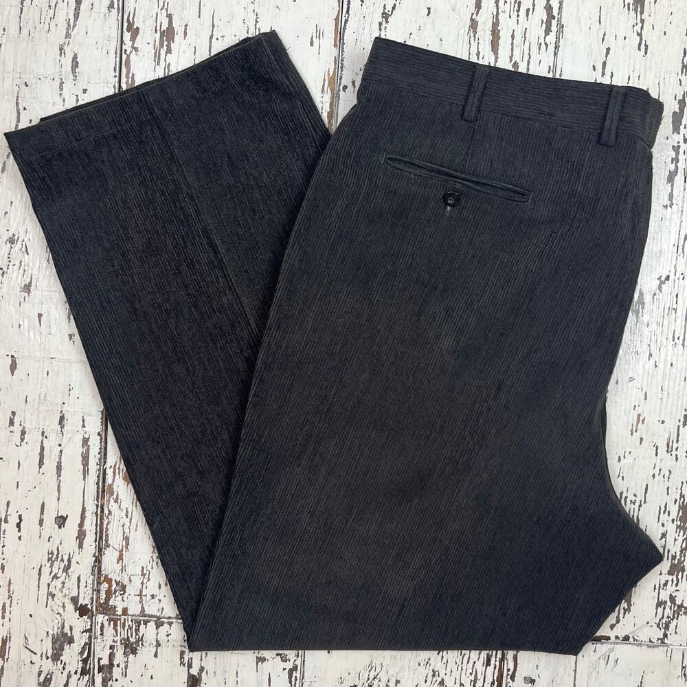 St. Croix Dress pant men’s 44x32 made in Italy flat front dark charcoal gray